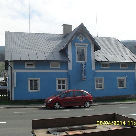 Modry Dum Lägenhet Horní Maršov Exteriör bild