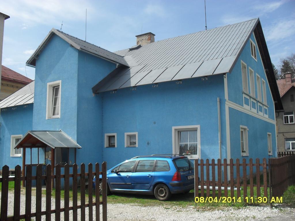 Modry Dum Lägenhet Horní Maršov Exteriör bild